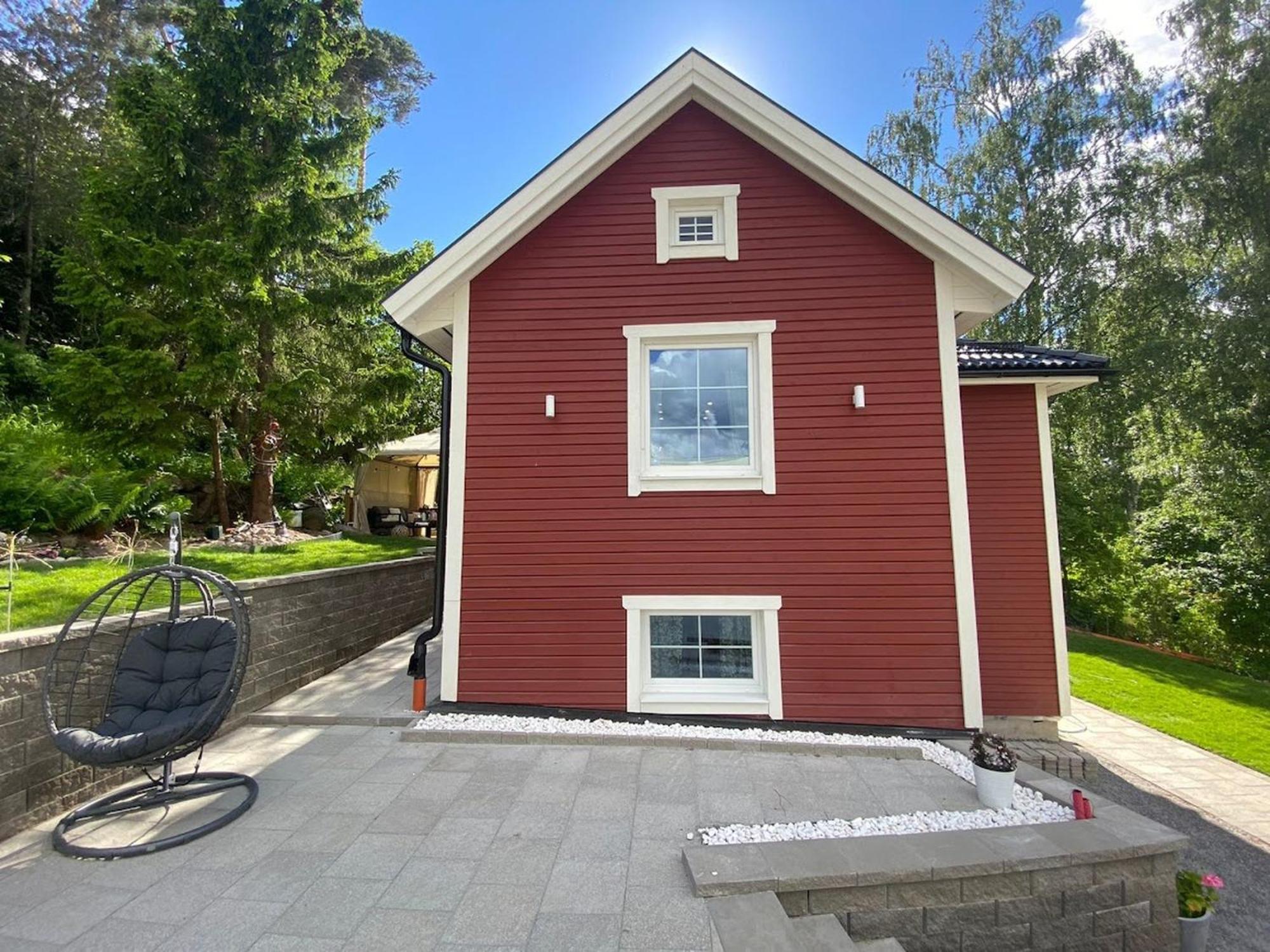 Charming Apartment In A Red House In Stockholm Exterior photo